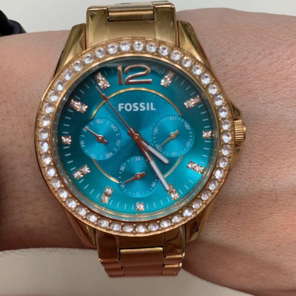 Fossil watch